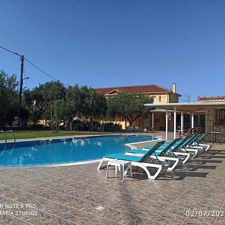 Stamatia Studios Razata Exterior photo