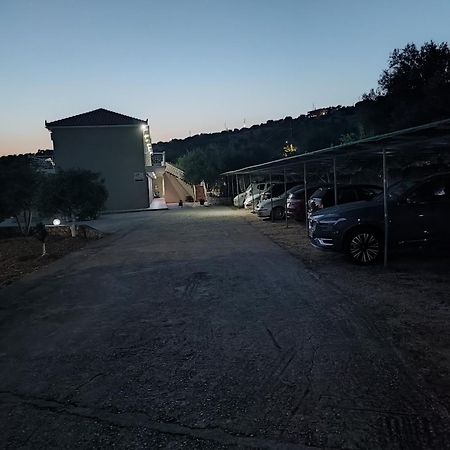Stamatia Studios Razata Exterior photo
