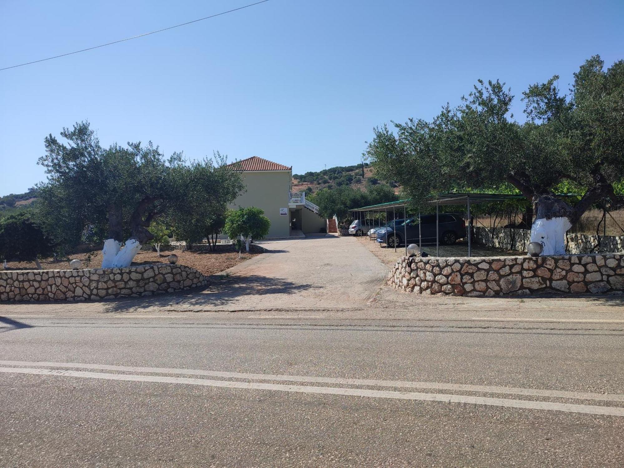 Stamatia Studios Razata Exterior photo