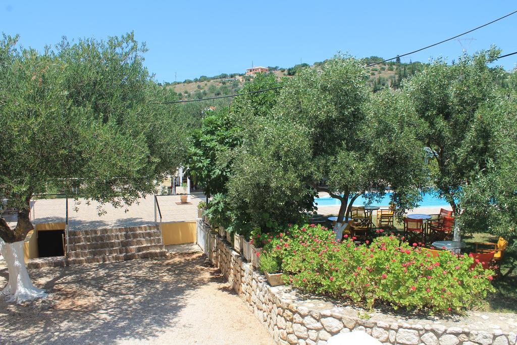 Stamatia Studios Razata Exterior photo